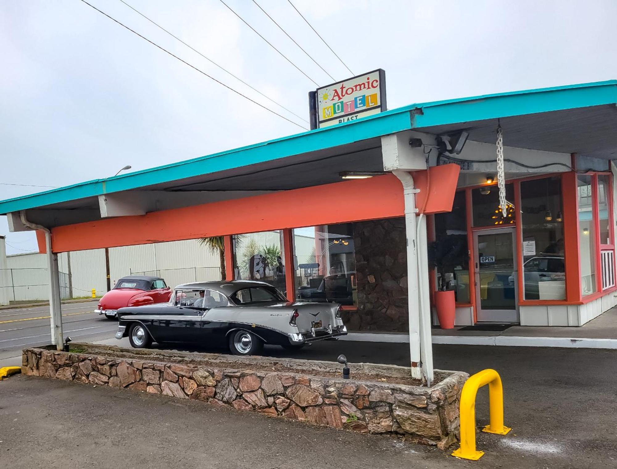 Atomic Motel Astoria Luaran gambar